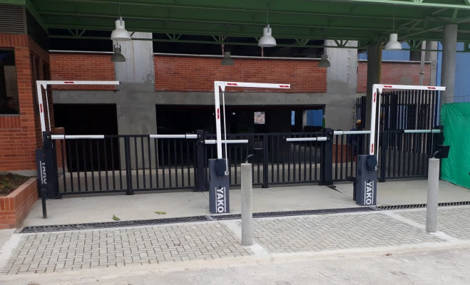 Talanqueras y puertas de seguridad